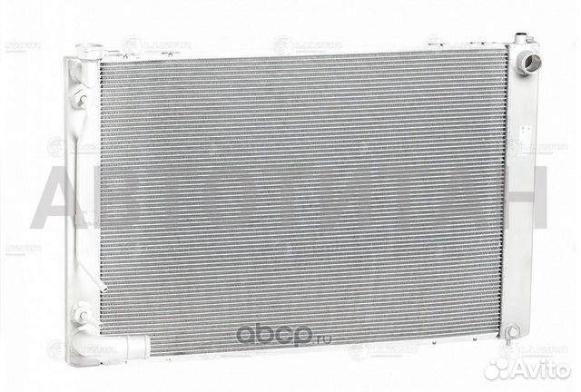 Радиатор охлаждения Toyota RX330 (02- ) LRc1929