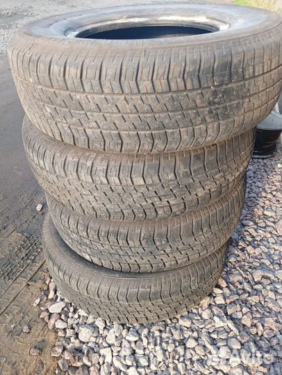 Pirelli Citynet Plus L4 235/75 R15 50K