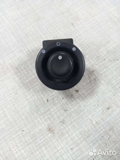 Кнопка регулировки зеркал Renault Megan 2