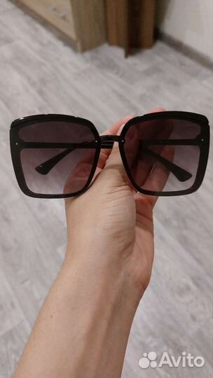 Солнцезащитные очки