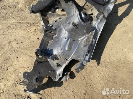 Лонжерон передний левый