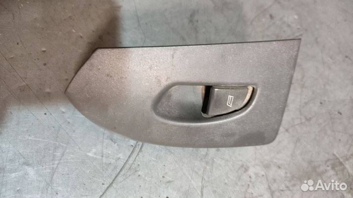Кнопка стеклоподъемника двери Alfa Romeo 147 2003