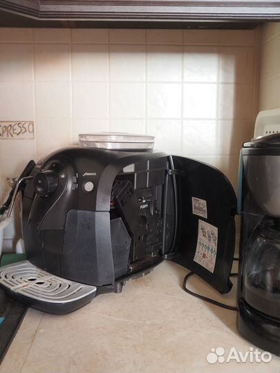 Кофемашина philips saeco xsmall HD8743/19