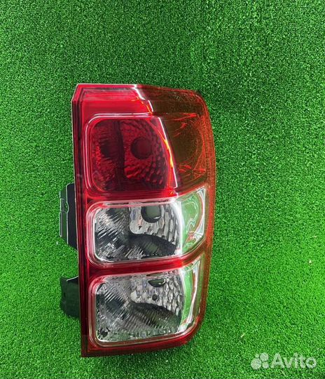 Фонарь правый suzuki grand vitara (05-15)