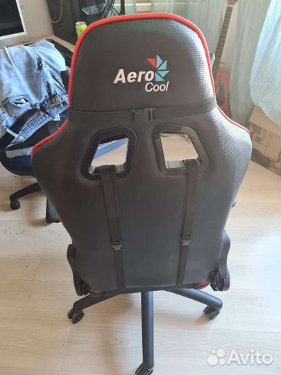 Aero cool игровое кресло
