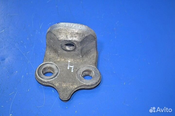 Кронштейн воздушной подушки, ведущий мост volvo FH