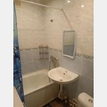 2-к. квартира, 44,1 м², 5/5 эт., Комаровский
