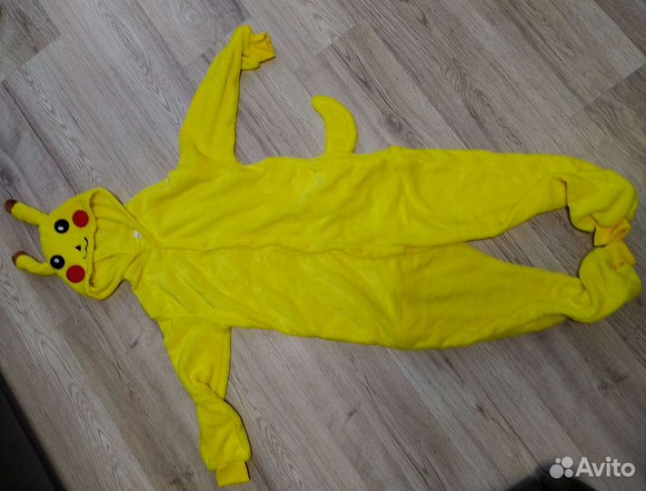 Кигуруми пикачу