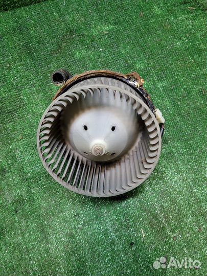 Моторчик печки Geely Otaka (1800068180) MR479QA