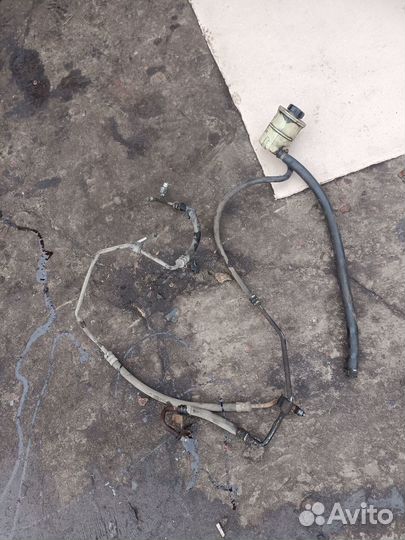 Трубки гура Renault Logan 2