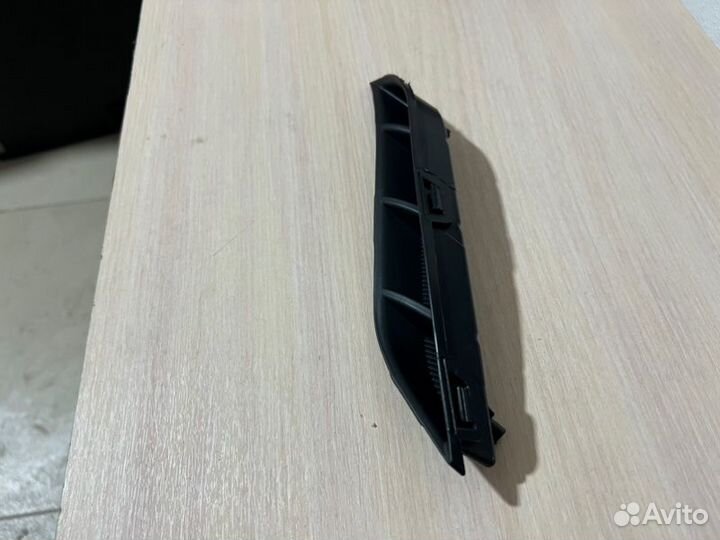 Молдинг бампера (заглушка) задний правый Hyundai