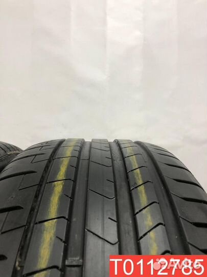 Pirelli P Zero PZ4 265/45 R21 104W