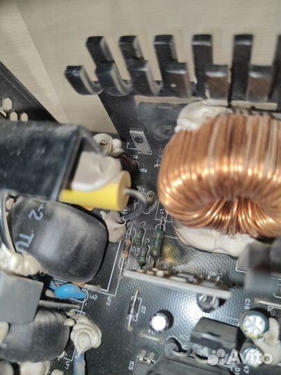 Блок питания chiftec 1000 ватт