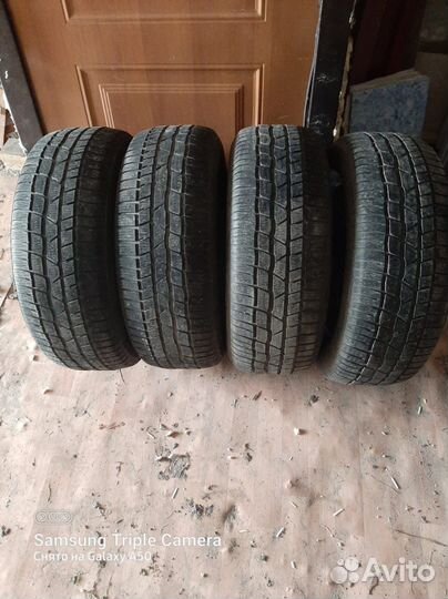 Continental ContiWinterContact TS 750 215/60 R16