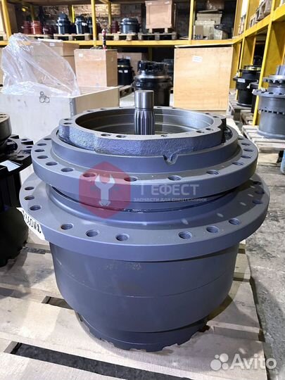 Бортовой редуктор Hyundai R360LC-7 xkay-01704