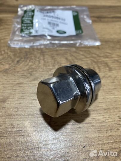 Гайка колесная Range Rover RRD500510