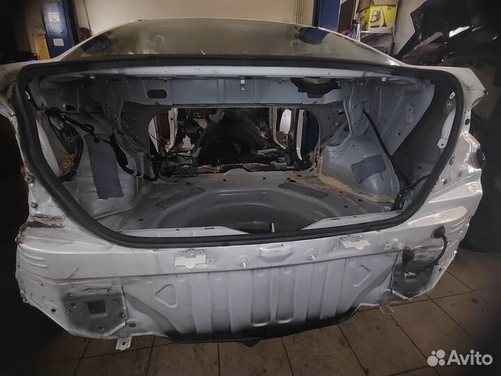 Панель задняя Toyota Corolla E180 2013