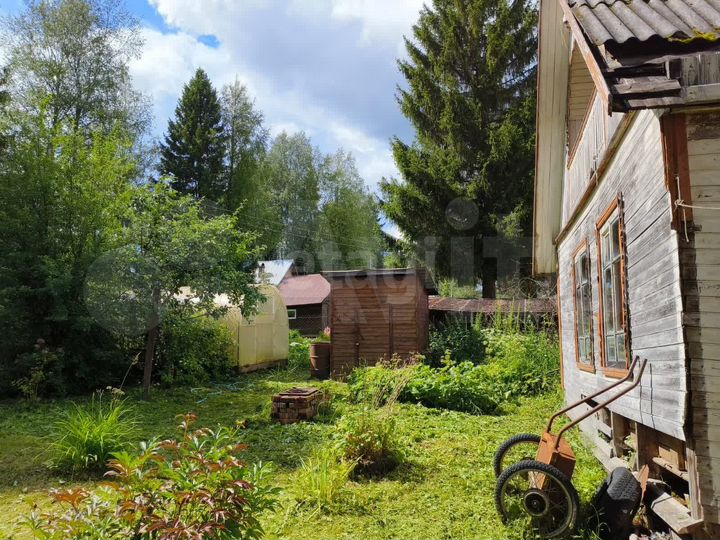 Дача 17 м² на участке 6 сот.