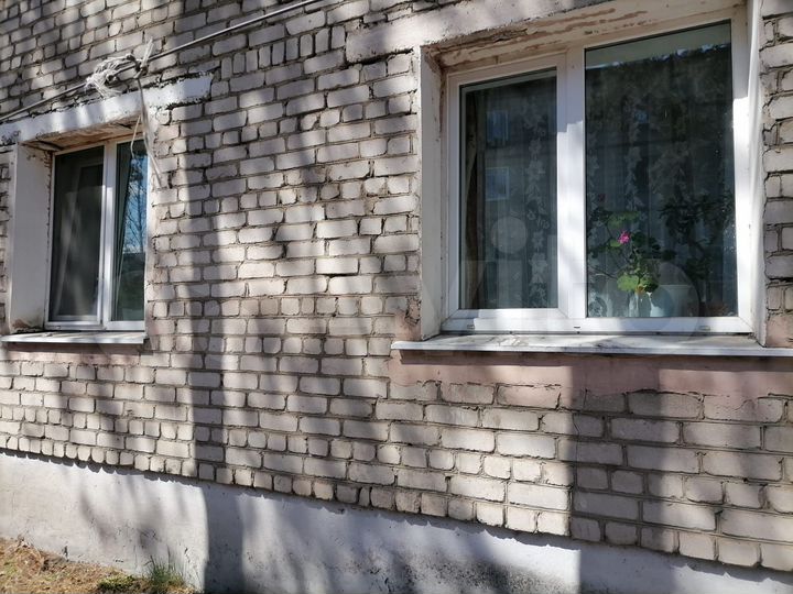 2-к. квартира, 47 м², 1/2 эт.