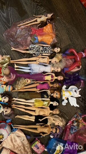 Куклы пакетом много игрушки для девочки