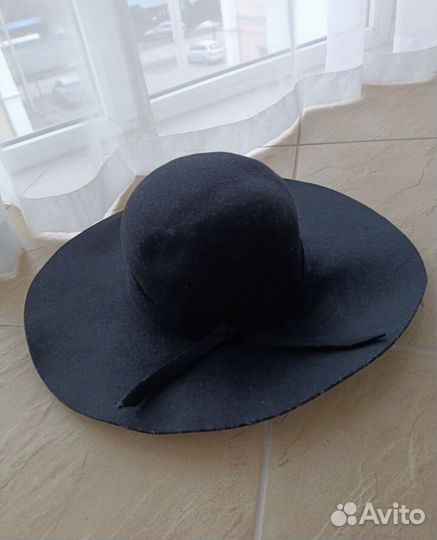 Шляпа фетровая женская