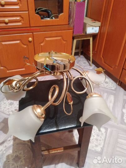 Люстра потолочная бу