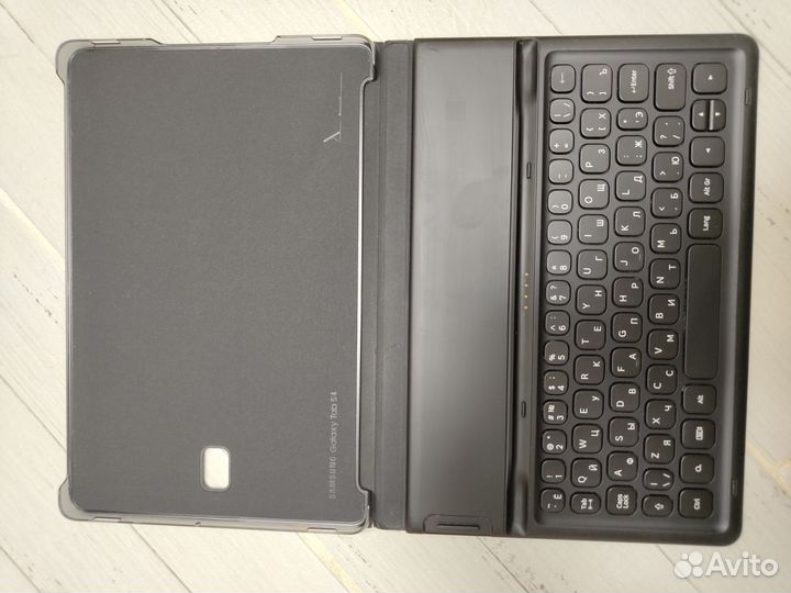 Клавиатура Samsung tab s4