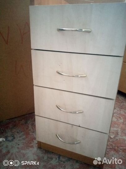 Тумба белая