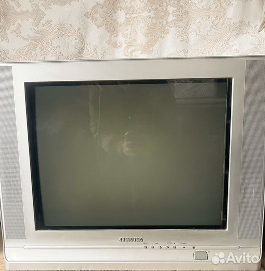 Телевизор samsung