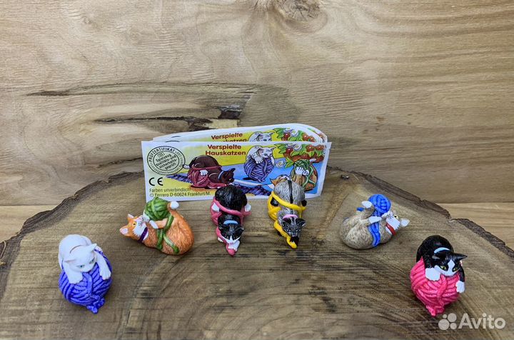 Киндер Сюрприз Кошки с клубками,Пока кота нет дома