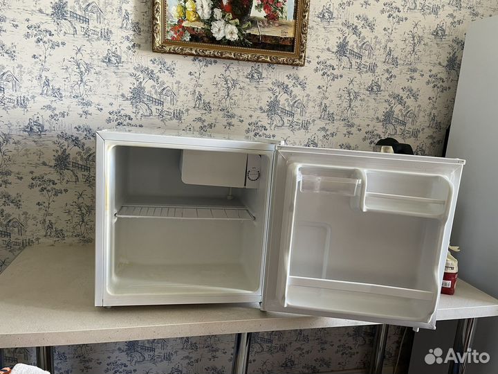 Холодильник маленький dexp