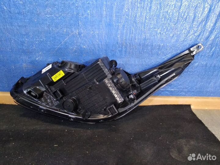 Фара правая Kia Ceed 2 новое