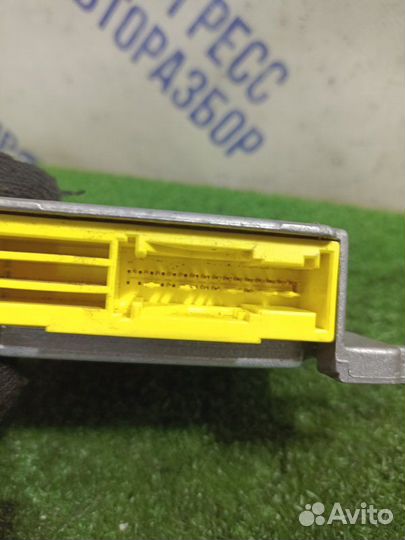 Блок управления подушками безопасности (SRS)