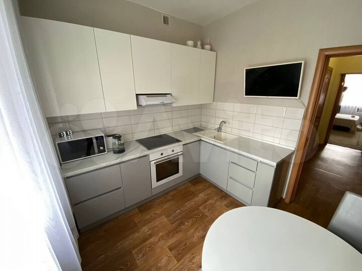 3-к. квартира, 78 м², 1/3 эт.