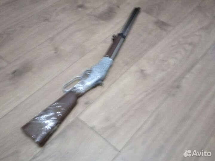 Игрушечное ружье