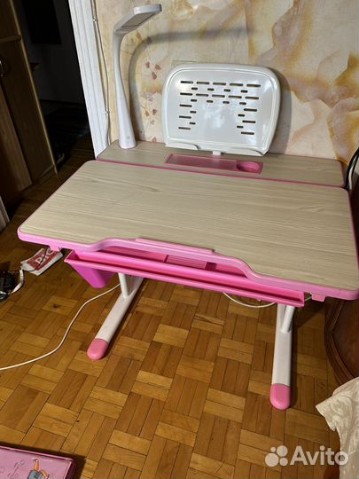 Растущая парта и стул fundesk