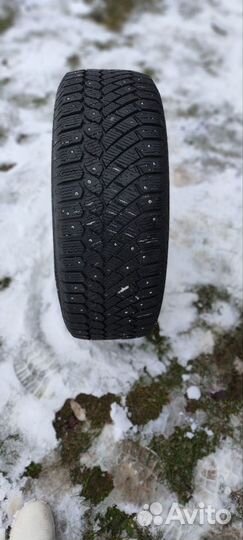 Gislaved Nord Frost 200 215/60 R16