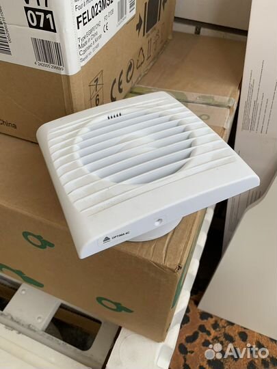 Вытяжка для ванной/кухни