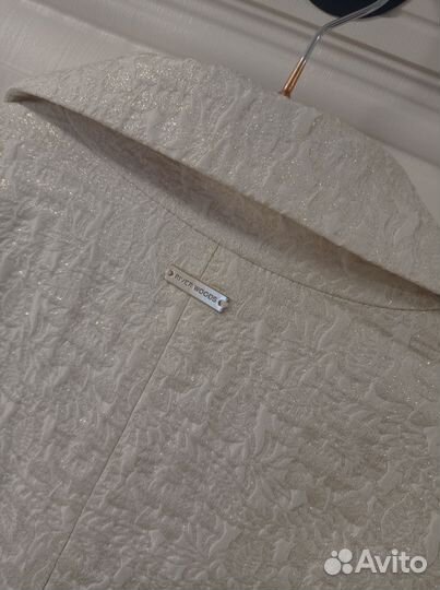 Труакар (летнее пальто)