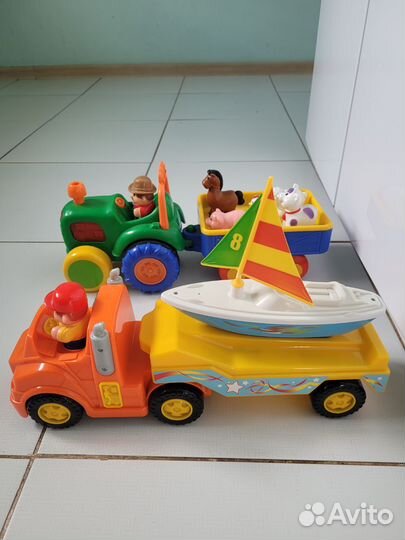 Трактор с фермой и трейлер с яхтой kiddieland