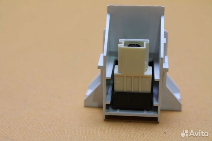 Кнопка сетевая Beko 1732090100 бу. 6015