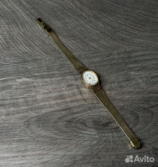 Часы женские 