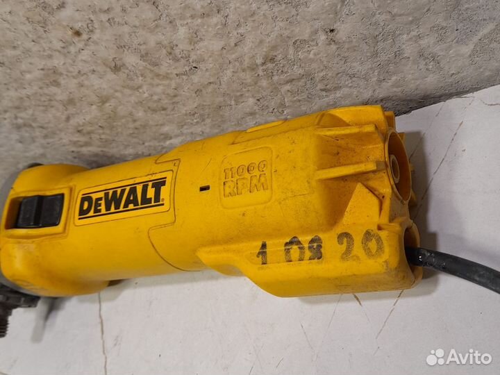 Ушм болгарка Dewalt DWE-4215 не рабочая