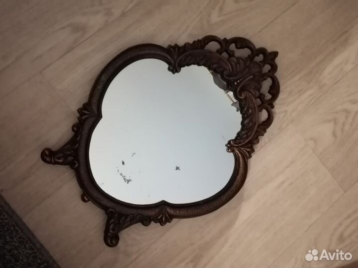 Зеркало старинное