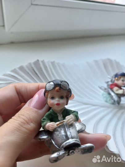 Статуэтки для декора, лётчики