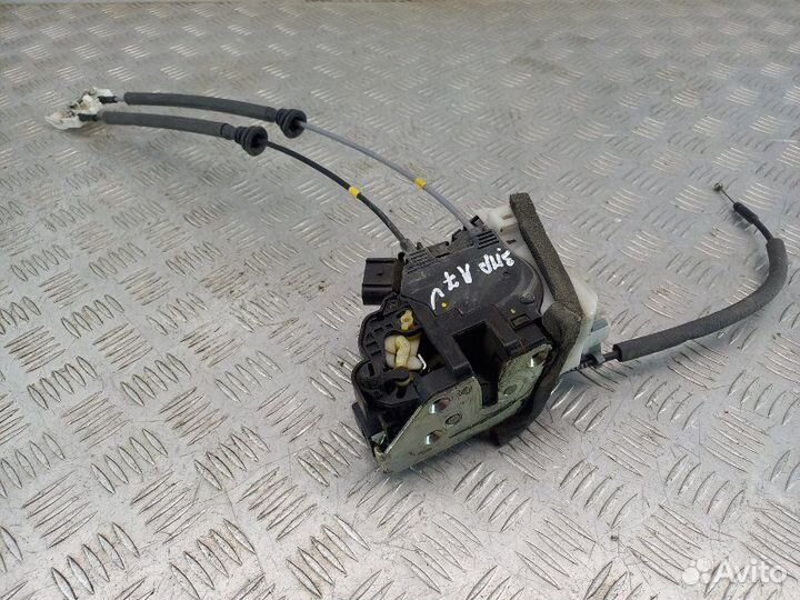 Замок двери задней правой Hyundai Elantra MD 1.6