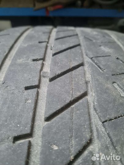 Goodyear Excellence 255/45 R20