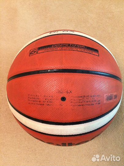 Баскетбольный мяч molten 6