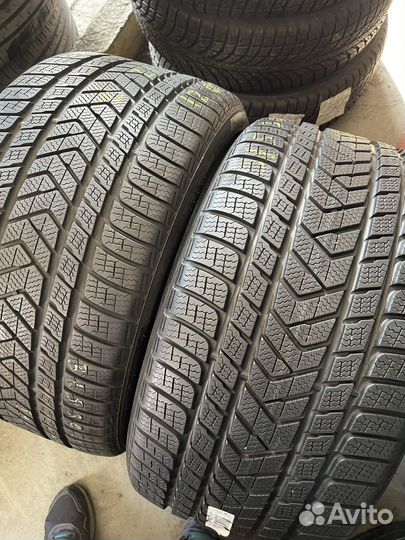 Pirelli Scorpion Winter 315/30 R21 105V