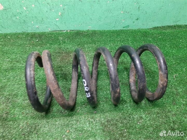 Пружина задней подвески Mitsubishi Grandis 2008